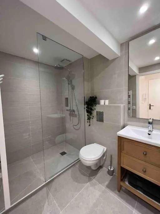 Studio Proche Plage Et Vieil Antibes + Parking